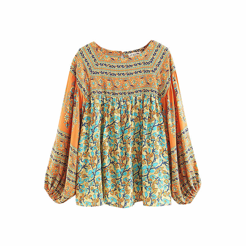 Mini Boho Kimono worn by Beth Dut­ton